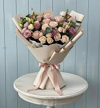 Букет цветов из:  Розы и Лизиантусы #REPLACE_PRED# Сосновке