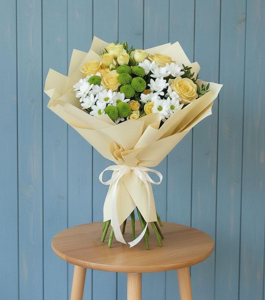 Букет цветов из: Хризантемы и Розы в Сосновке