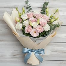 Букет цветов из:  Лизиантусы в Сосновке