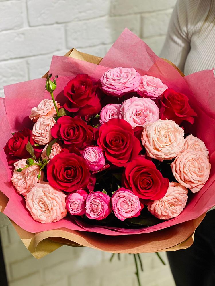 Букет цветов из: Розы в Сосновке